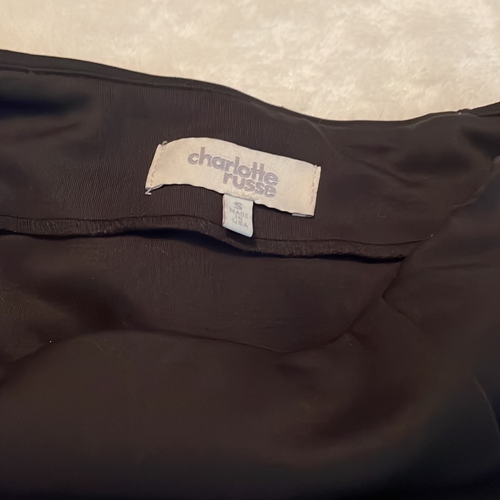 Charlotte Russe black mini skirt ruffled bottom size Small - Picture 3 of 7